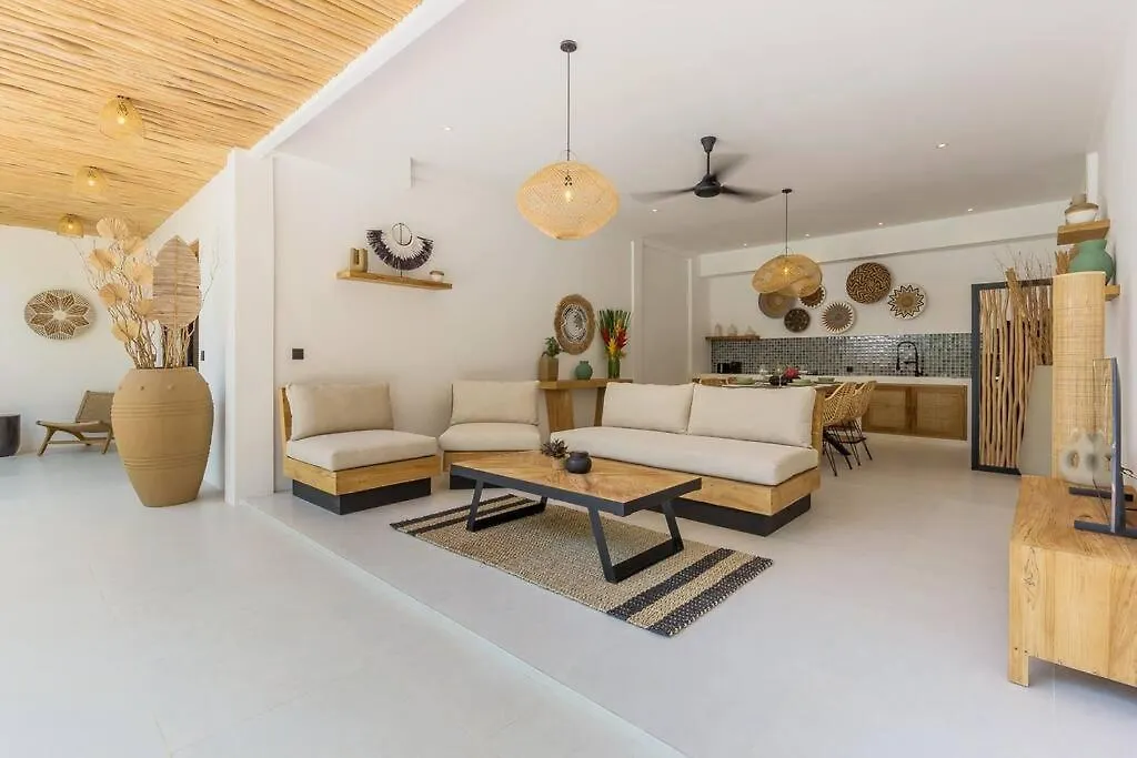 Villa Alamanda Livia Seminyak Design Spacious 2Bdr And Private Pool Seminyak (Bali)